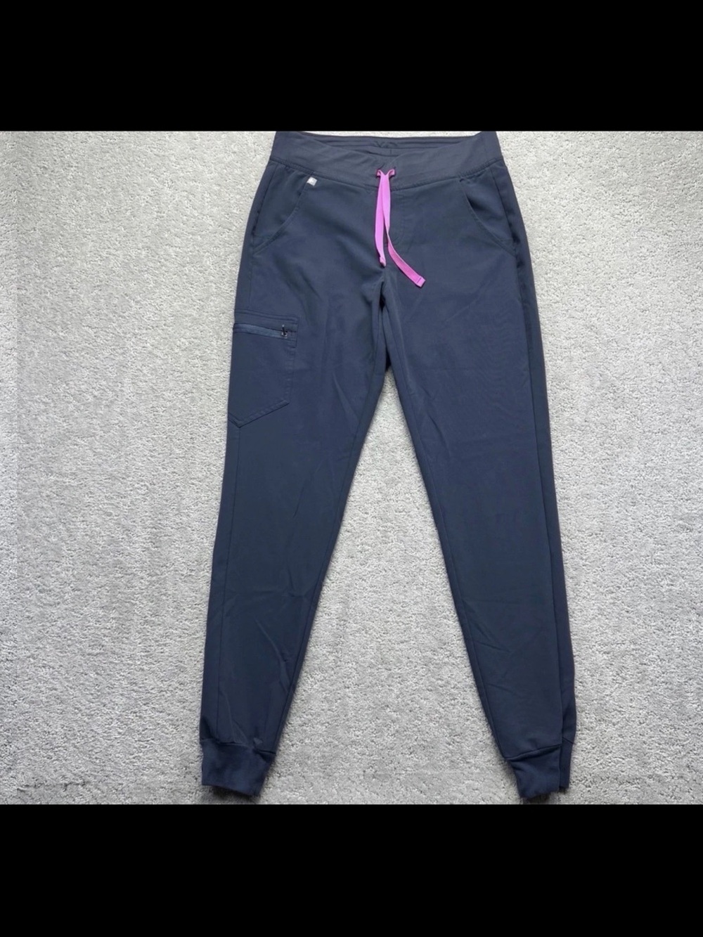 HUGE FIGS SCRUB LOT & MORE WOMENS !! - Picture 9 of 15
